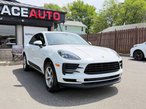 2020 Porsche Macan