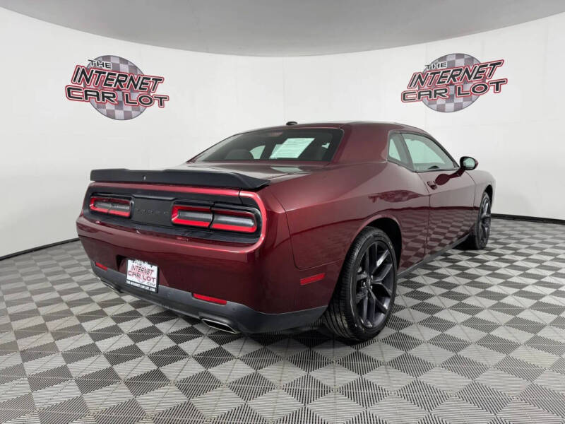 2021 Dodge Challenger SXT
