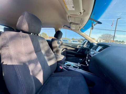 2013 Nissan Pathfinder SV