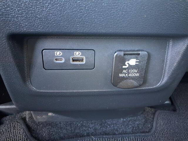 2024 Nissan Frontier SL