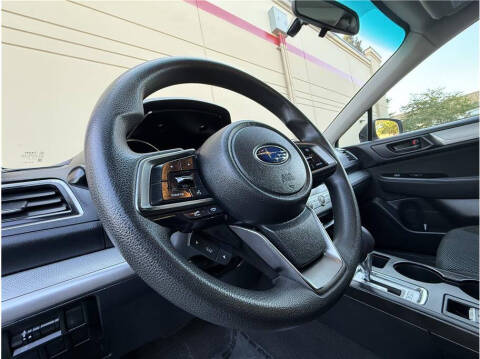 2018 Subaru Outback 2.5i