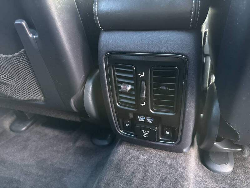 2017 Jeep Grand Cherokee Overland