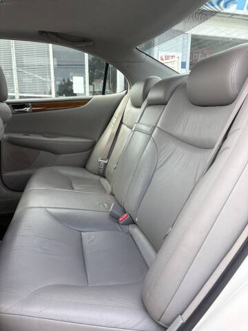 2005 Lexus ES 330