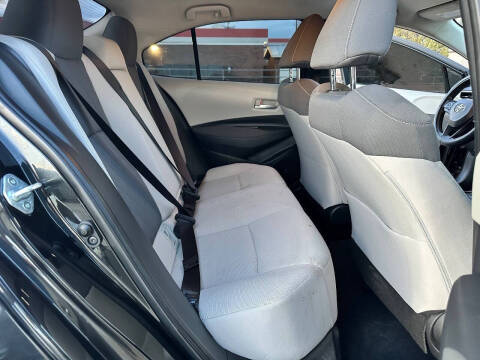 2020 Toyota Corolla LE