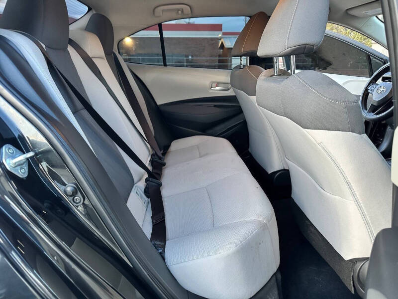 2020 Toyota Corolla LE