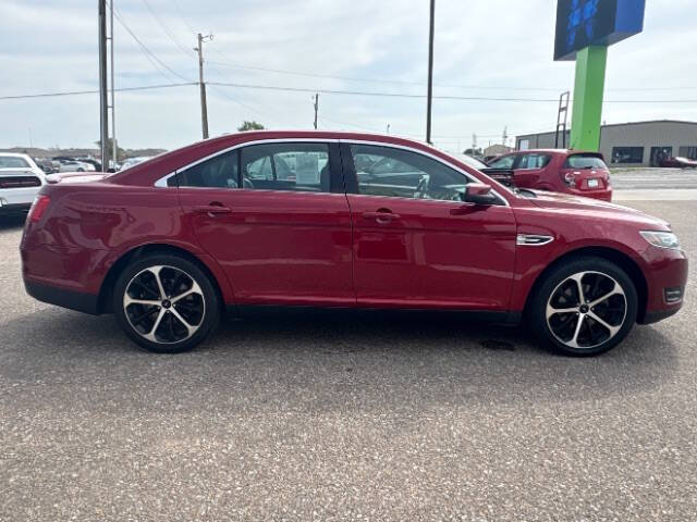 2015 Ford Taurus SEL
