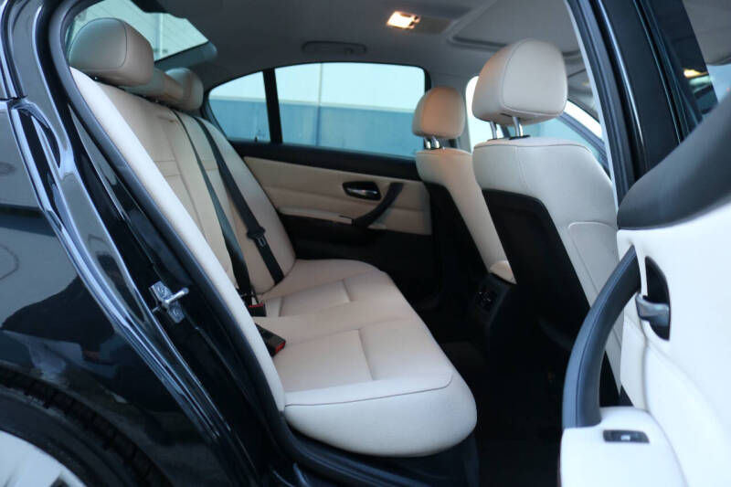 2011 BMW 3 Series 335i