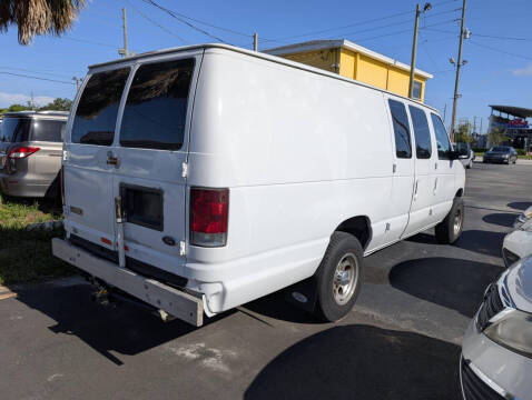 2005 Ford E-Series E-250