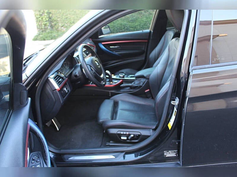 2016 BMW 3 Series 328i