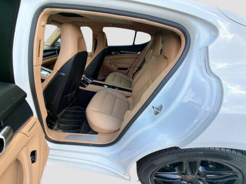 2013 Porsche Panamera
