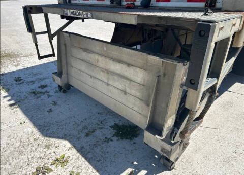 2019 Freightliner M2 106