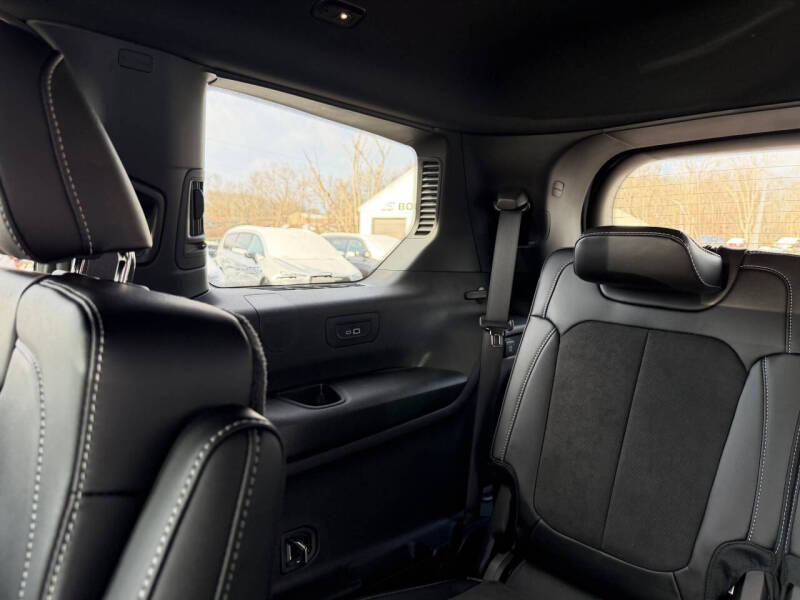 2025 Jeep Grand Cherokee L