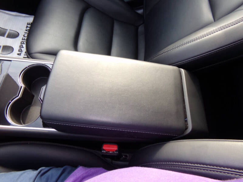 2020 Tesla Model 3 Standard Range Plus