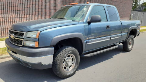 2006 Chevrolet Silverado 2500HD for sale at 1G Auto Sales in Elizabeth NJ