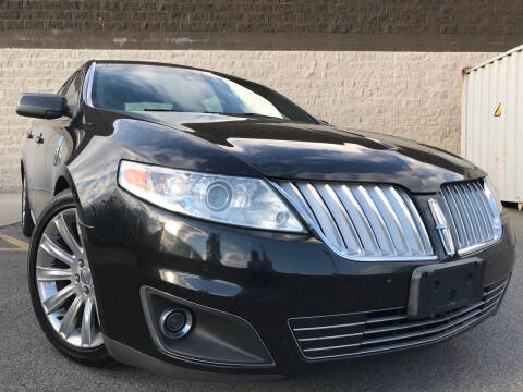 2009 Lincoln MKS for sale at Trocci's Auto Sales in West Pittsburg PA