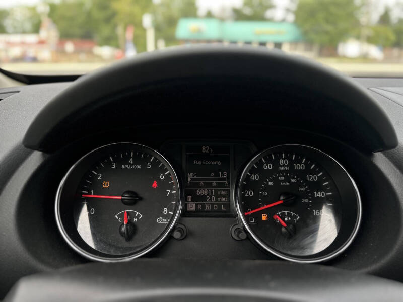 2011 Nissan Rogue SV