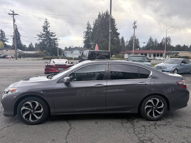 2017 Honda Accord EX-L w/Navi w/Honda Sensing