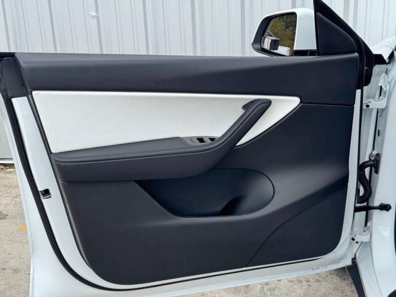 2020 Tesla Model Y Long Range