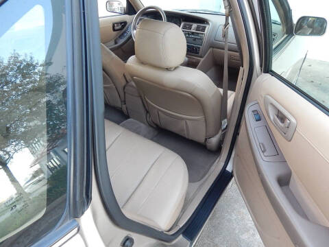 1997 Toyota Avalon XL