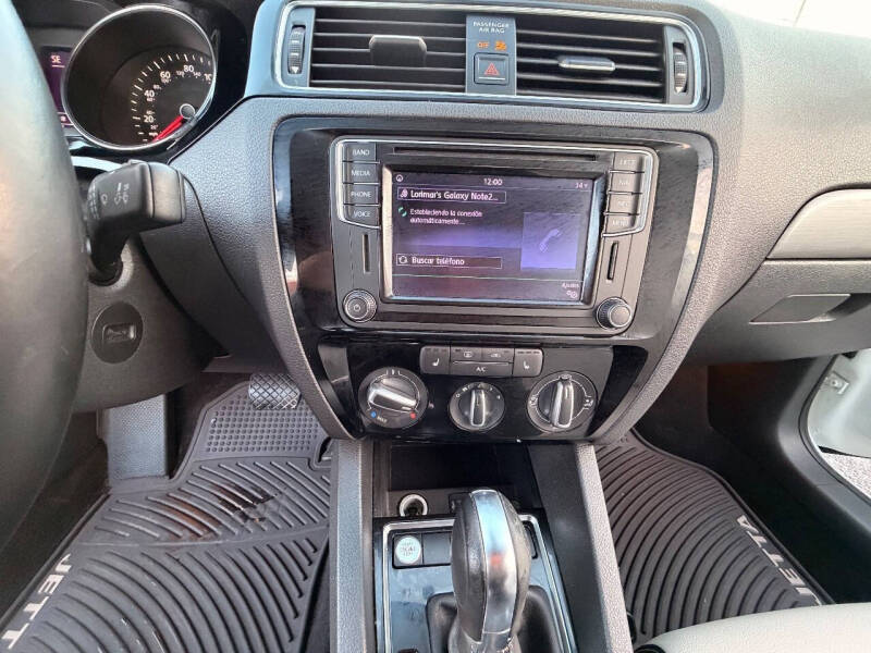 2016 Volkswagen Jetta 1.8T Sport