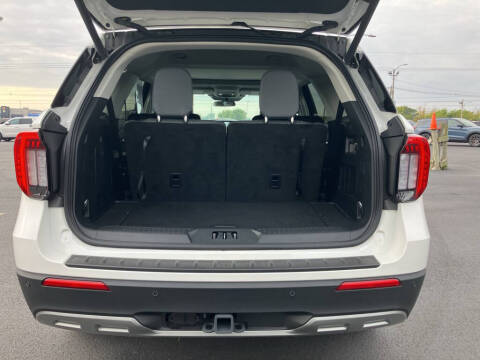 2025 Ford Explorer Active