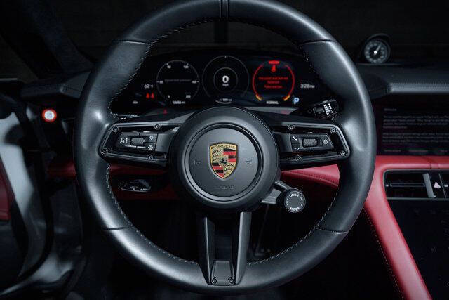 2021 Porsche Taycan Turbo