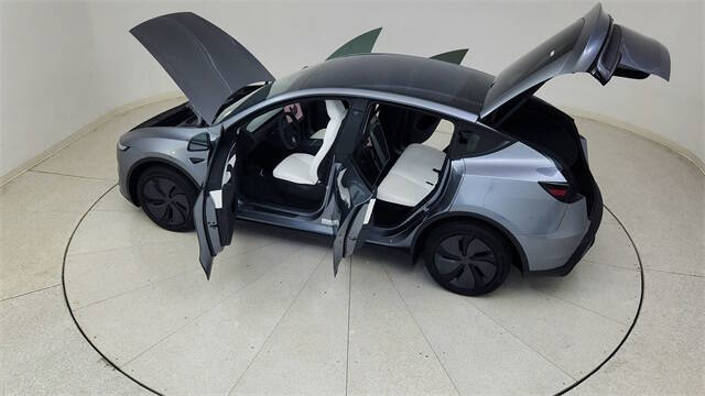 2026 Tesla Model Y Long Range