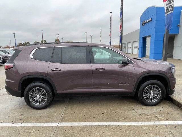 2025 GMC Acadia Elevation