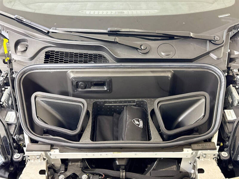 2021 Lamborghini Huracan STO