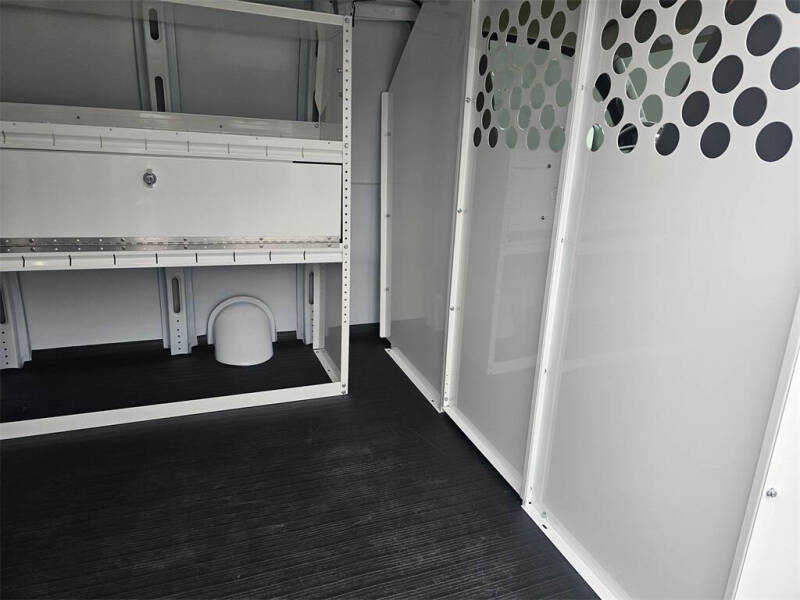 2025 Chevrolet Express 2500