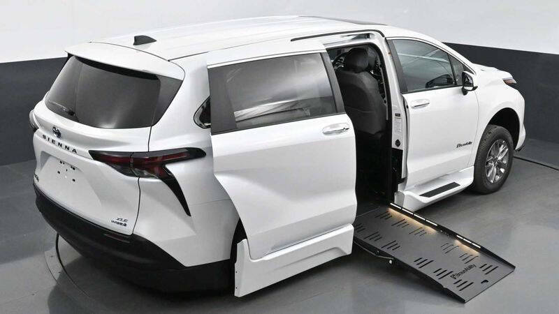 2025 Toyota Sienna