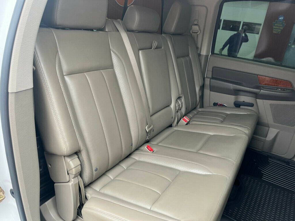 2007 Dodge Ram 3500 37