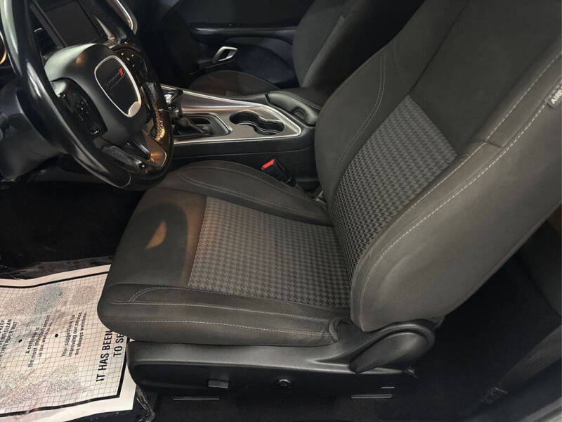 2020 Dodge Challenger SXT