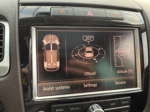 2011 Volkswagen Touareg TDI Executive