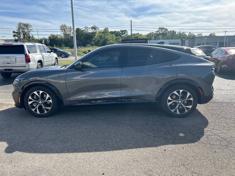 2021 Ford Mustang Mach-E Premium