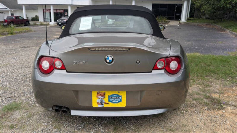 2005 BMW Z4 2.5i