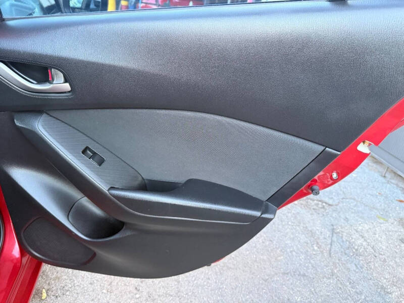 2015 Mazda MAZDA3 i Sport