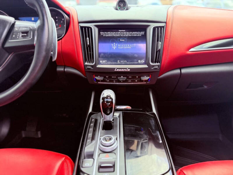 2018 Maserati Levante S