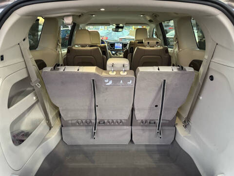 2017 Chrysler Pacifica Touring-L Plus