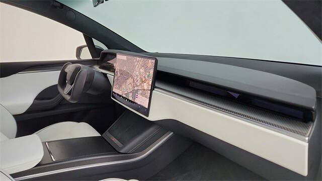 2022 Tesla Model X Plaid