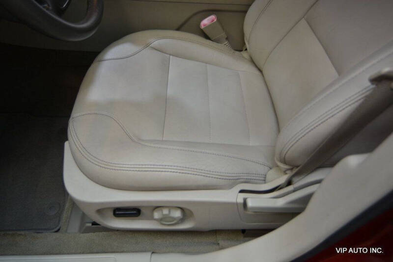 2011 Ford Taurus SEL