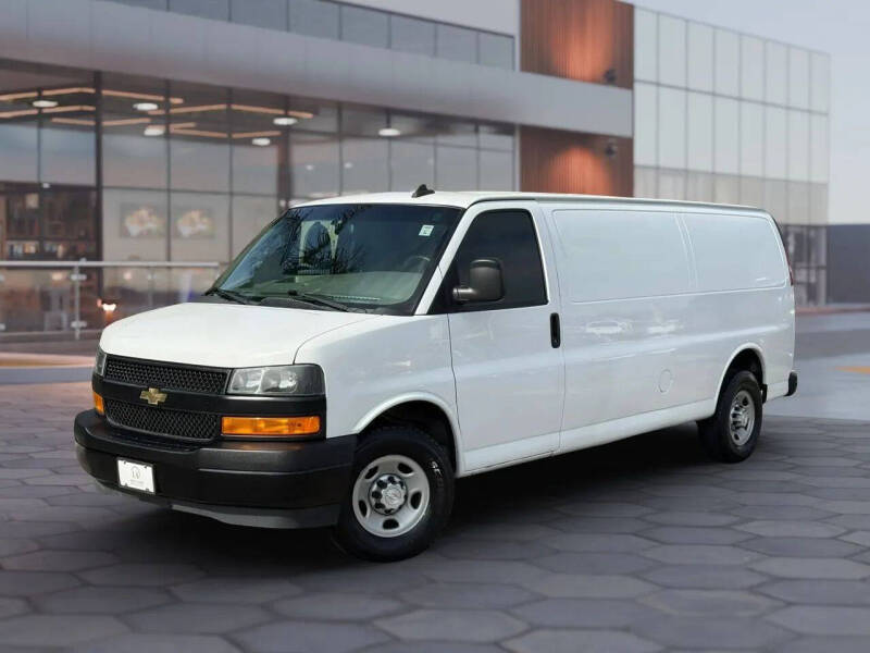 2020 Chevrolet Express 2500