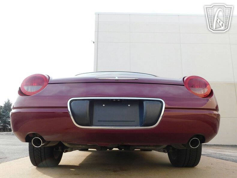 2004 Ford Thunderbird Deluxe
