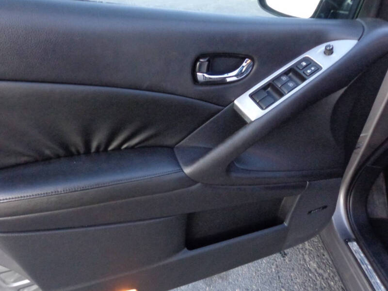 2009 Nissan Murano SL