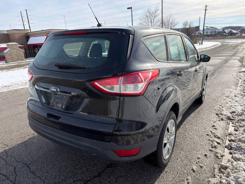 2016 Ford Escape S
