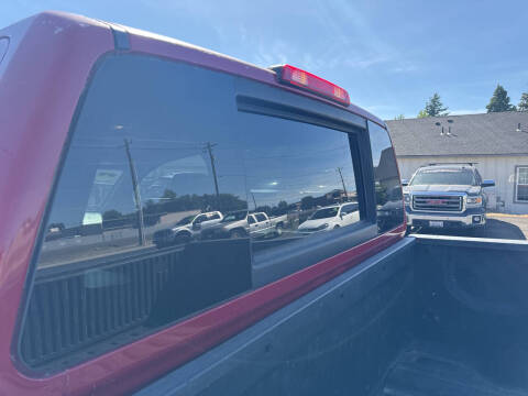 2006 Nissan Titan LE