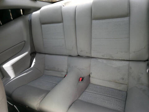 2009 Ford Mustang V6 Deluxe