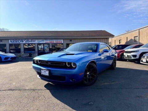 2015 Dodge Challenger R/T's photo