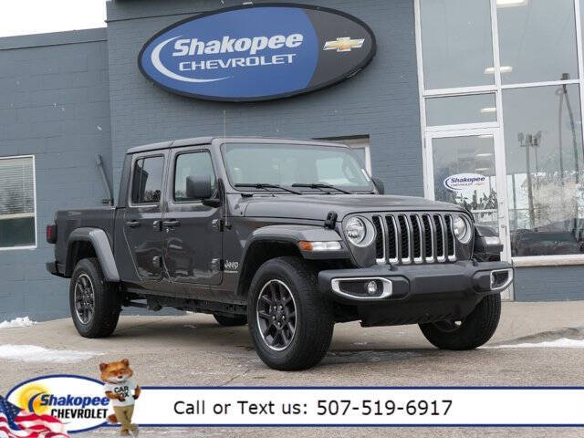 2023 Jeep Gladiator for sale at SHAKOPEE CHEVROLET in Shakopee MN