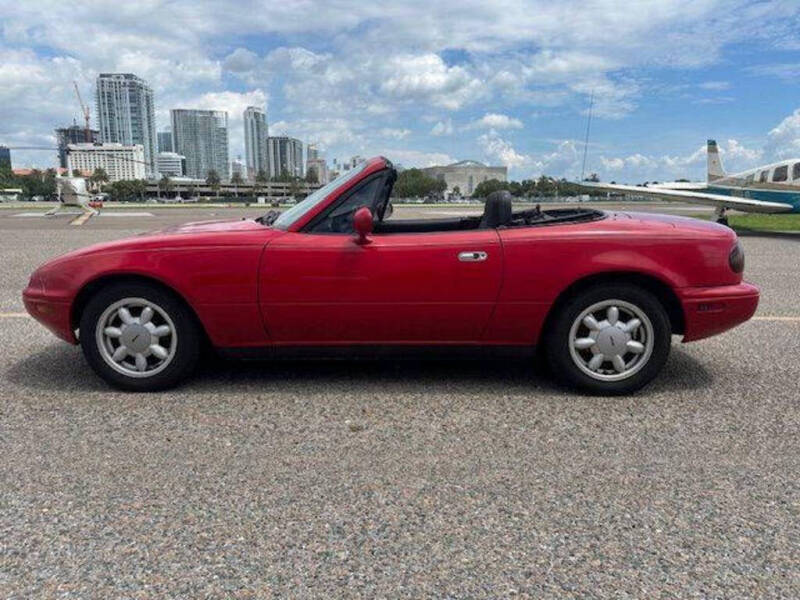 1990 Mazda MX-5 Miata